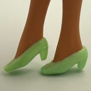 Vintage Barbie Clone Light Green Closed Toed Heels – Hong Kong Marked – 1960-70s